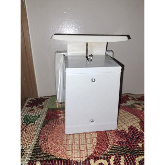 Hanson Vintage Food Scale - Picture 3 of 4